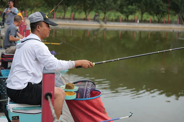 釣友們，8月7日來古藺這里釣魚獎金豐富，好扎勁！