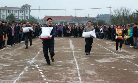 立石鎮(zhèn)：農(nóng)民運(yùn)動會趣味多多(圖4)